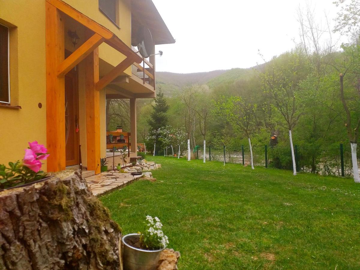 Eden Visoko Apartment Exterior photo
